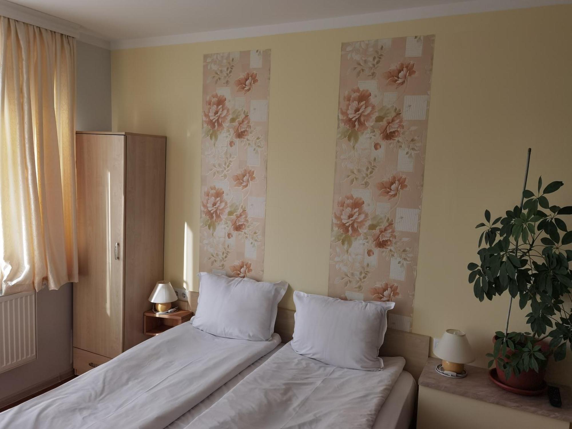 Mira Guest House Dobrinishte Room photo