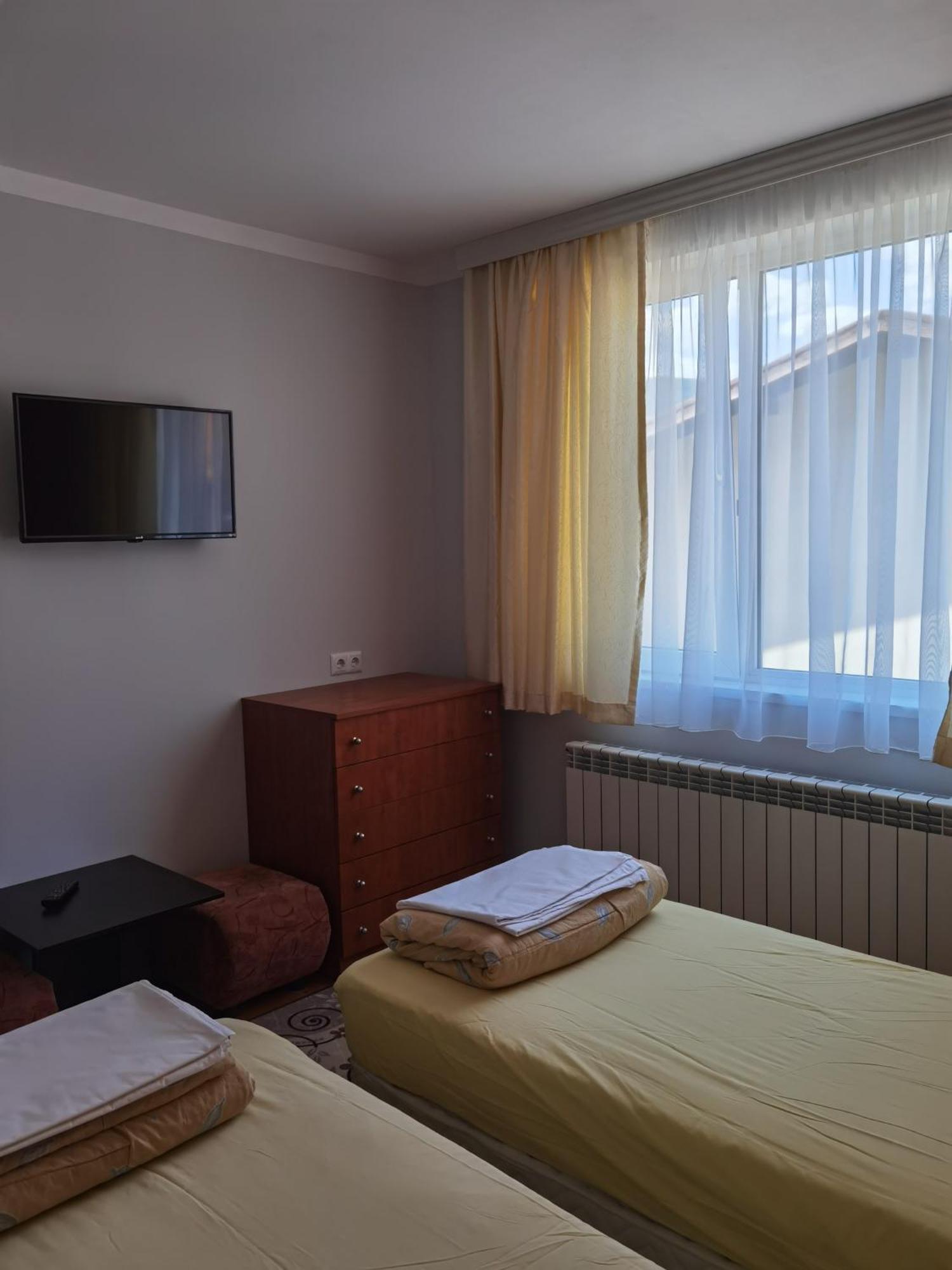 Mira Guest House Dobrinishte Room photo